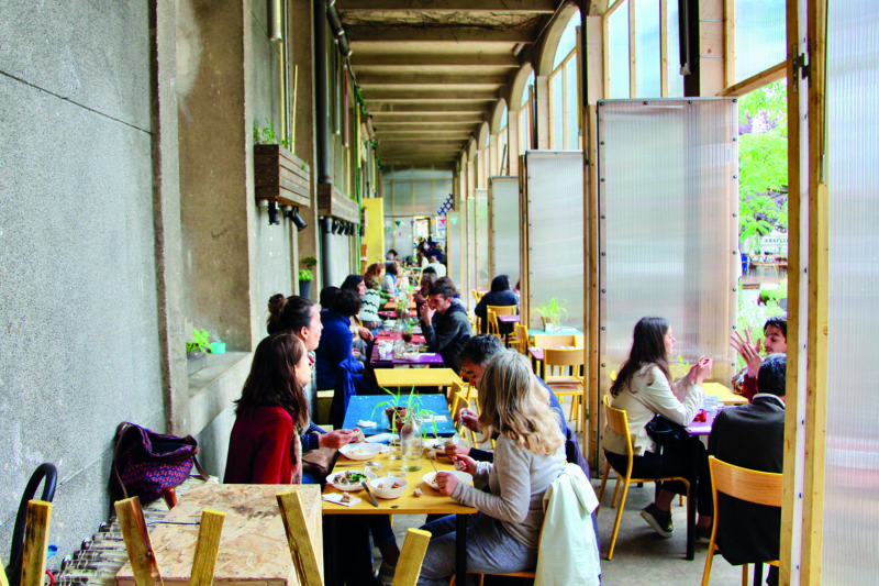 Brève 4-image mise en avant détour